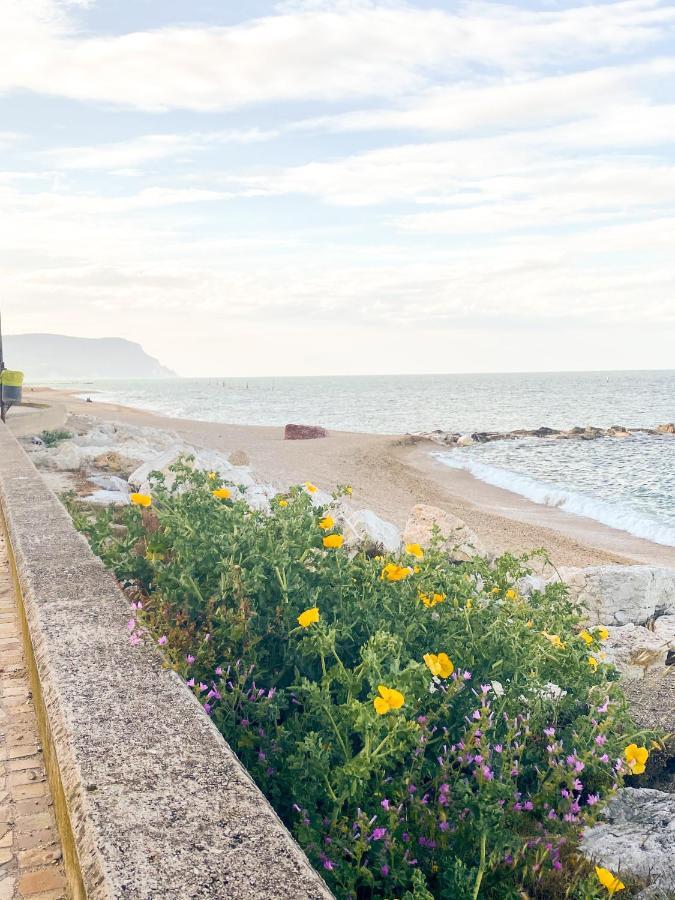 La Perla Del Porto Apartamento Porto Recanati Exterior foto